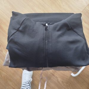 Conjuntos deportivos de top, pantalón y sudadera. 6 colores - Negro