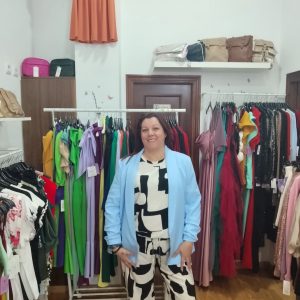 Blazer talla curvy - celeste
