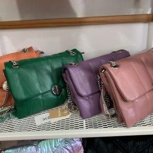 Bolsos acolchados 4 colores