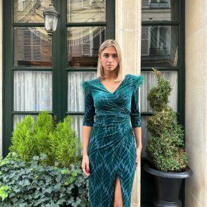 Vestido plumas